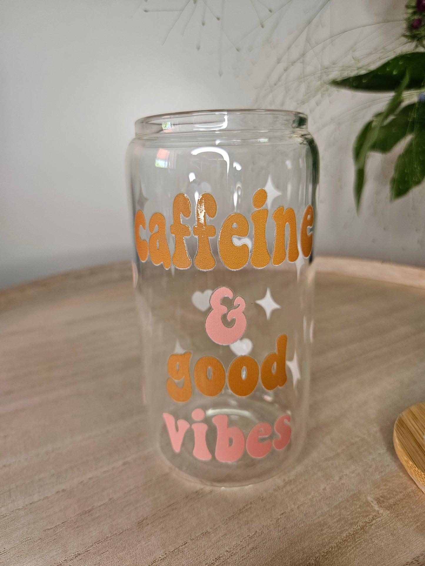 caffeine & good vibes Glas Tumblr mit Bambusdeckel