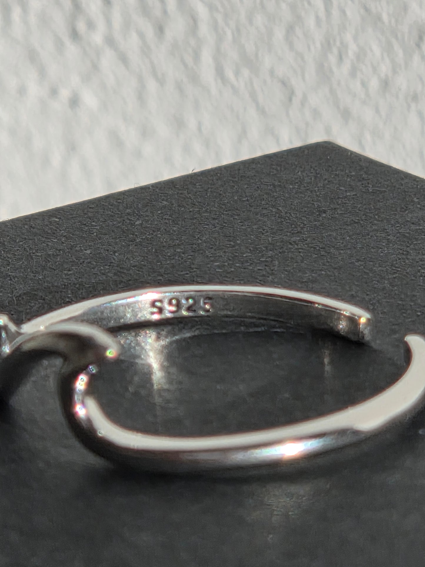 Waves Ring