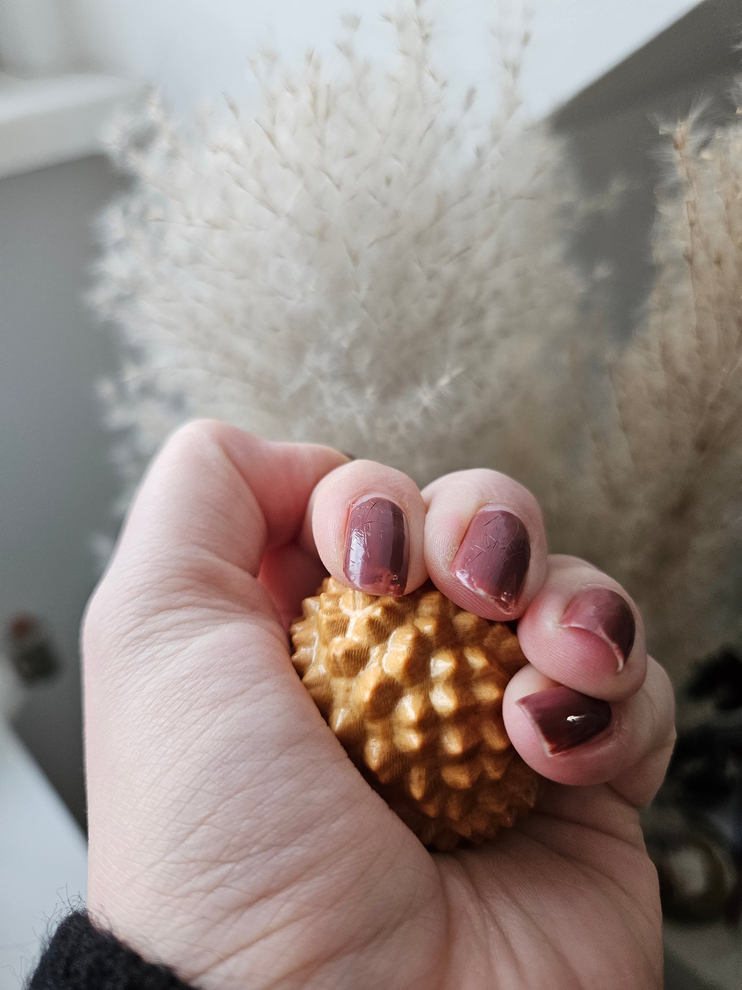 Zedernholz Handmassage Ball