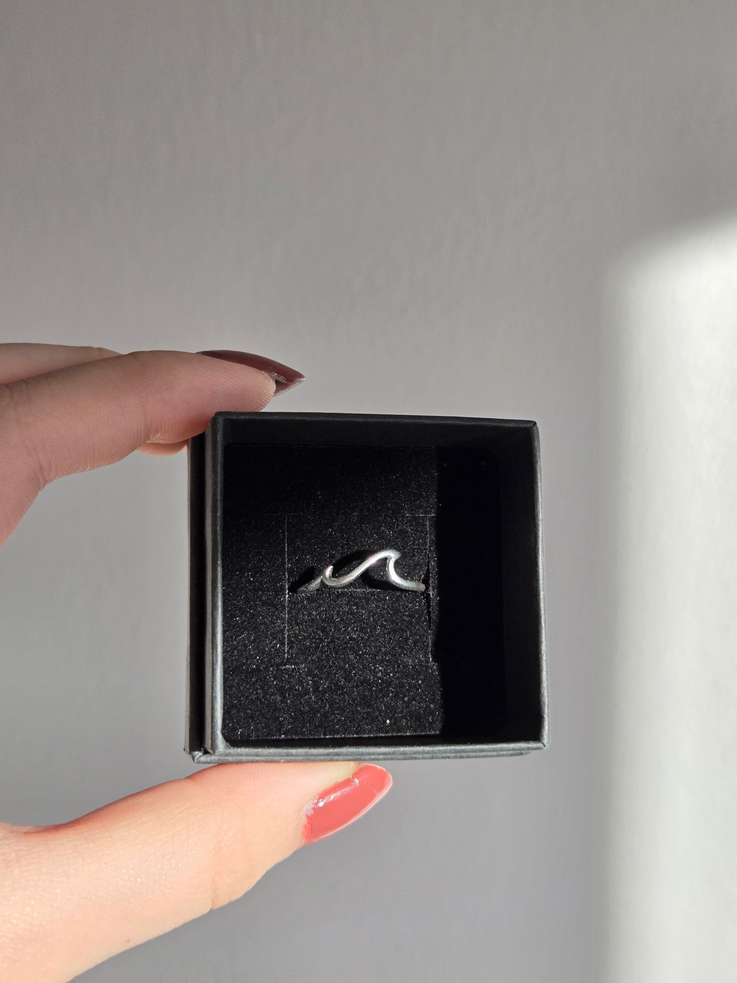 Waves Ring
